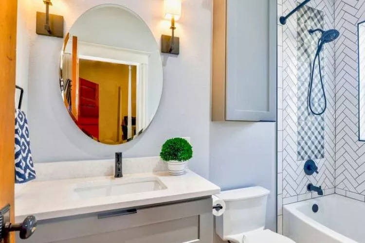How long should it take to tile a small bathroom