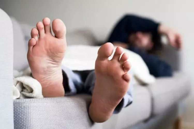 Tips to Prevent Black Feet on Floors