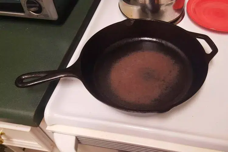 What happens to cast iron when heated