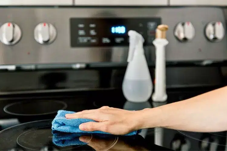What not to use on a glass cooktop to remove cloudiness