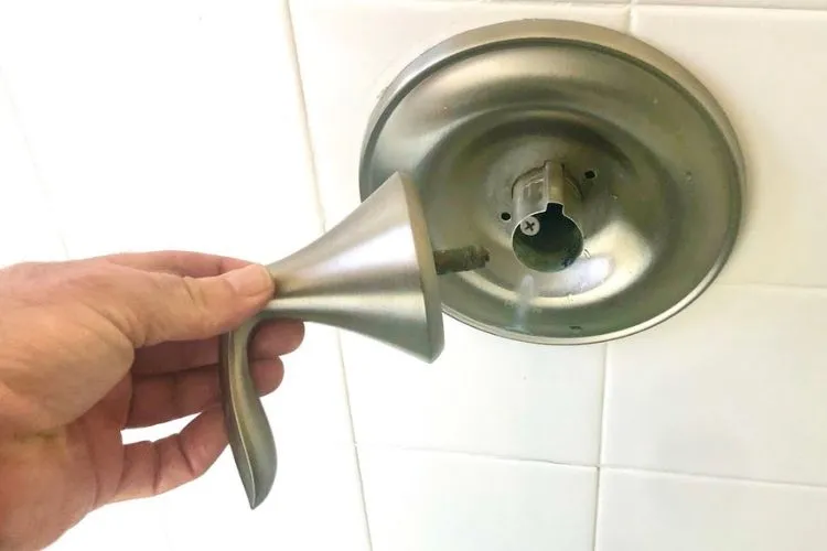 How To Turn Off Shower With Broken Handle